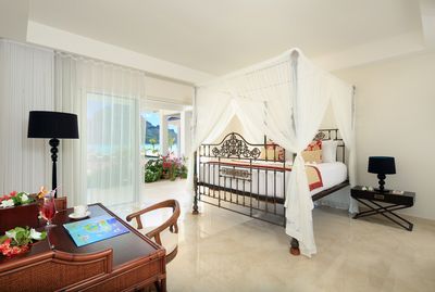 Curtain Systems, SG 5600, Bora Bora One, French Polynesia